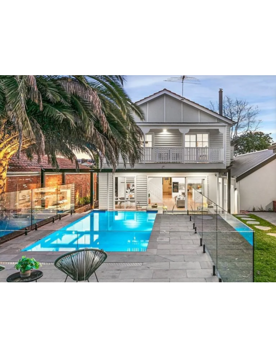 AUTHENTIC AUSTRALIAN