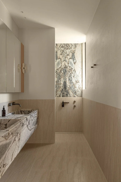 CHALK TRAVERTINE HYBRID