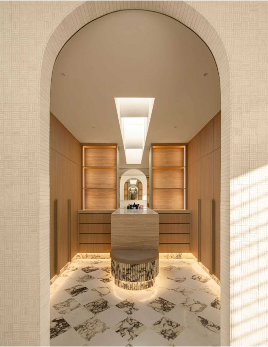 CALACATTA VIOLA MARBLE FLUTES