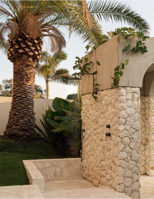 ALILA STONE - FREEFORM