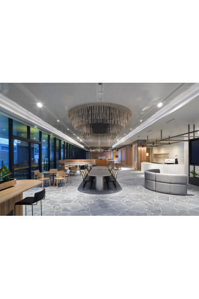 BLUESTONE CRAZY PAVING