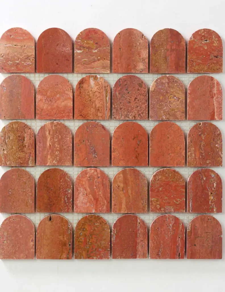 EON ARCO ROSSO