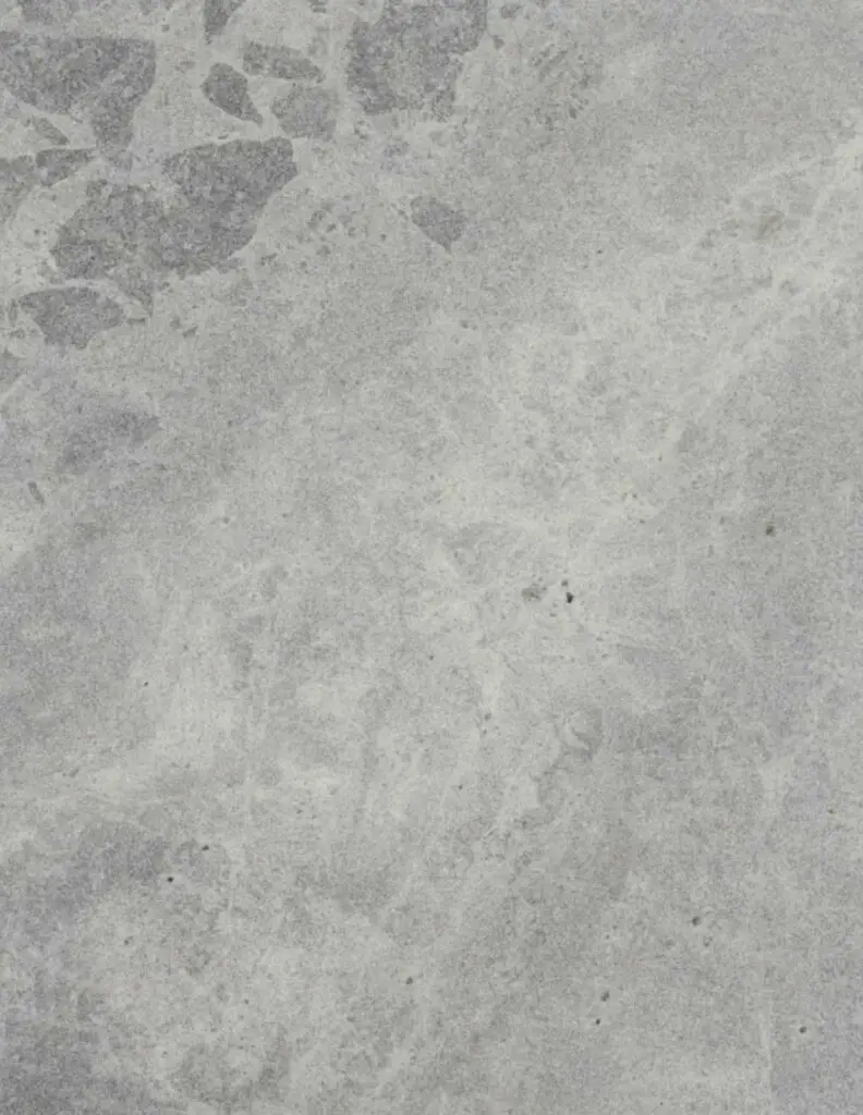 TUNDRA LUNE