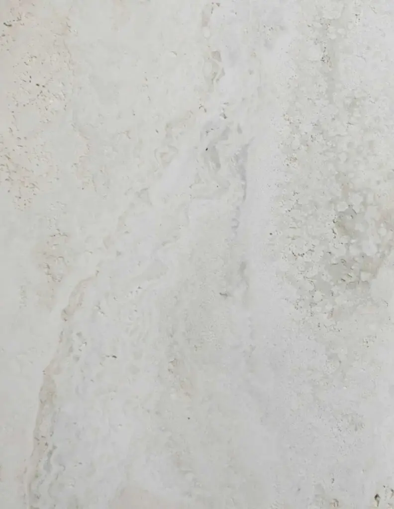 SUPERWHITE TRAVERTINE TILES