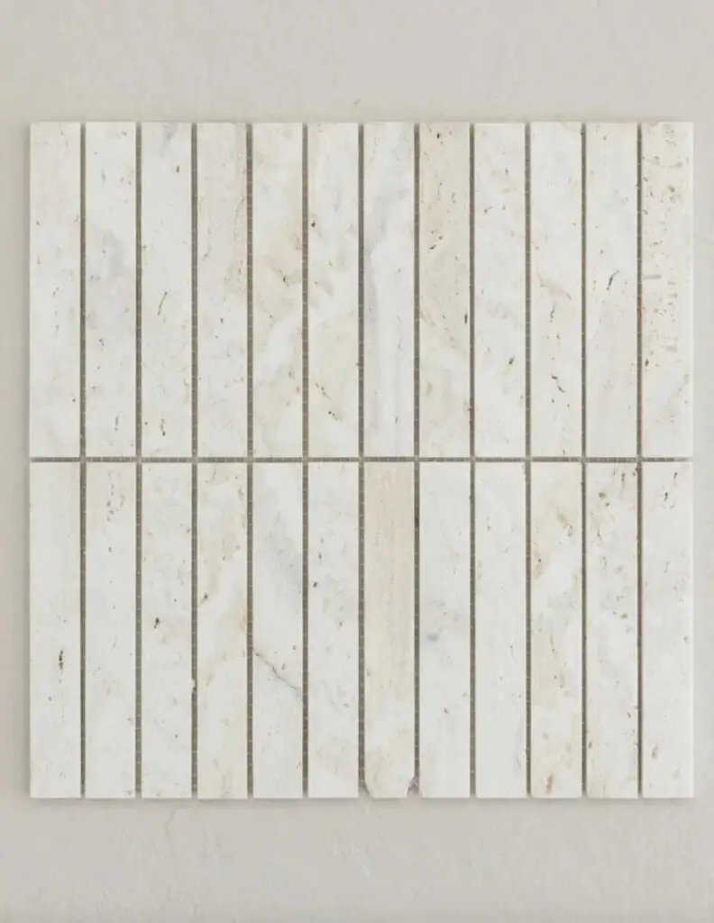 SUPERWHITE TRAVERTINE KIT KAT MOSAIC