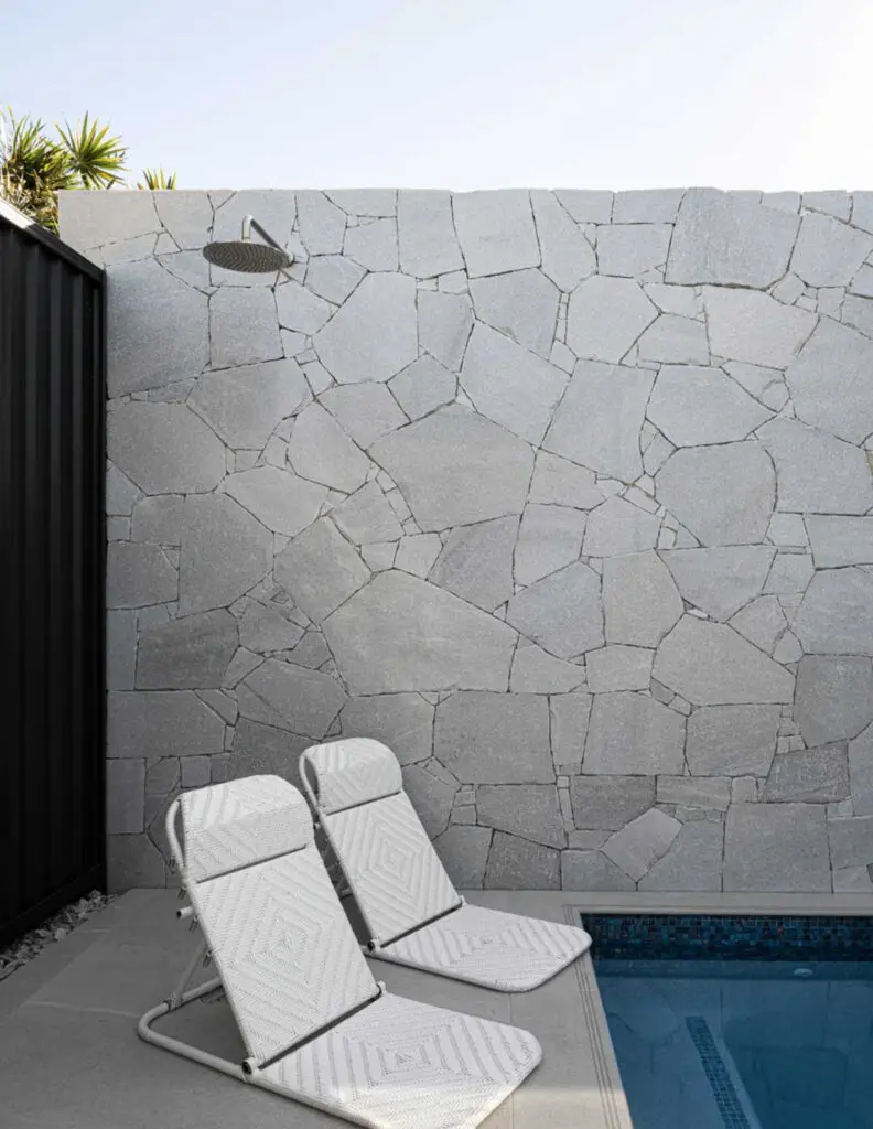 MORPHEUS STONE – FREEFORM