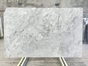 SUPER WHITE