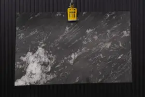 TITANIUM BLACK